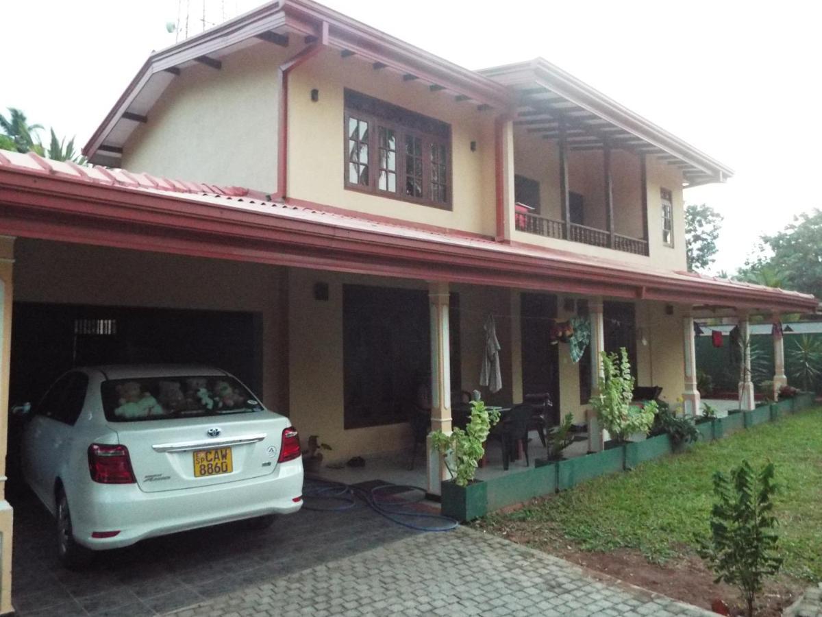 Ceylon Epic Villa Bentota Exterior photo
