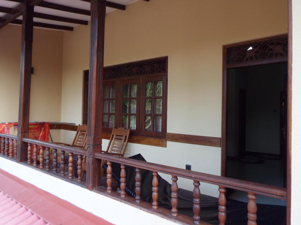 Ceylon Epic Villa Bentota Exterior photo