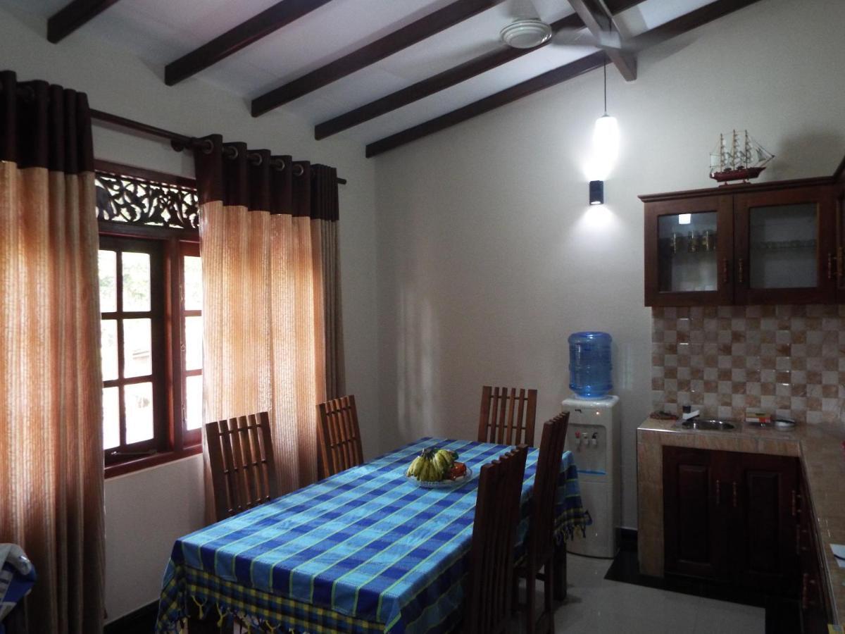 Ceylon Epic Villa Bentota Exterior photo